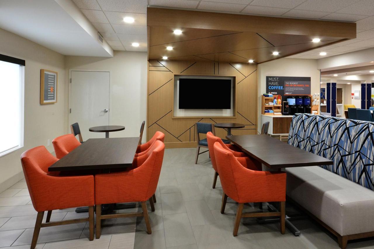 Holiday Inn Express Richmond I-64 Short Pump Area By Ihg Innsbrook Exterior foto